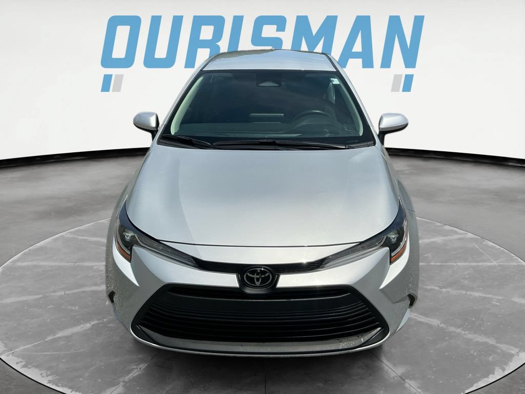 Used 2023 Toyota Corolla LE FWD image 9