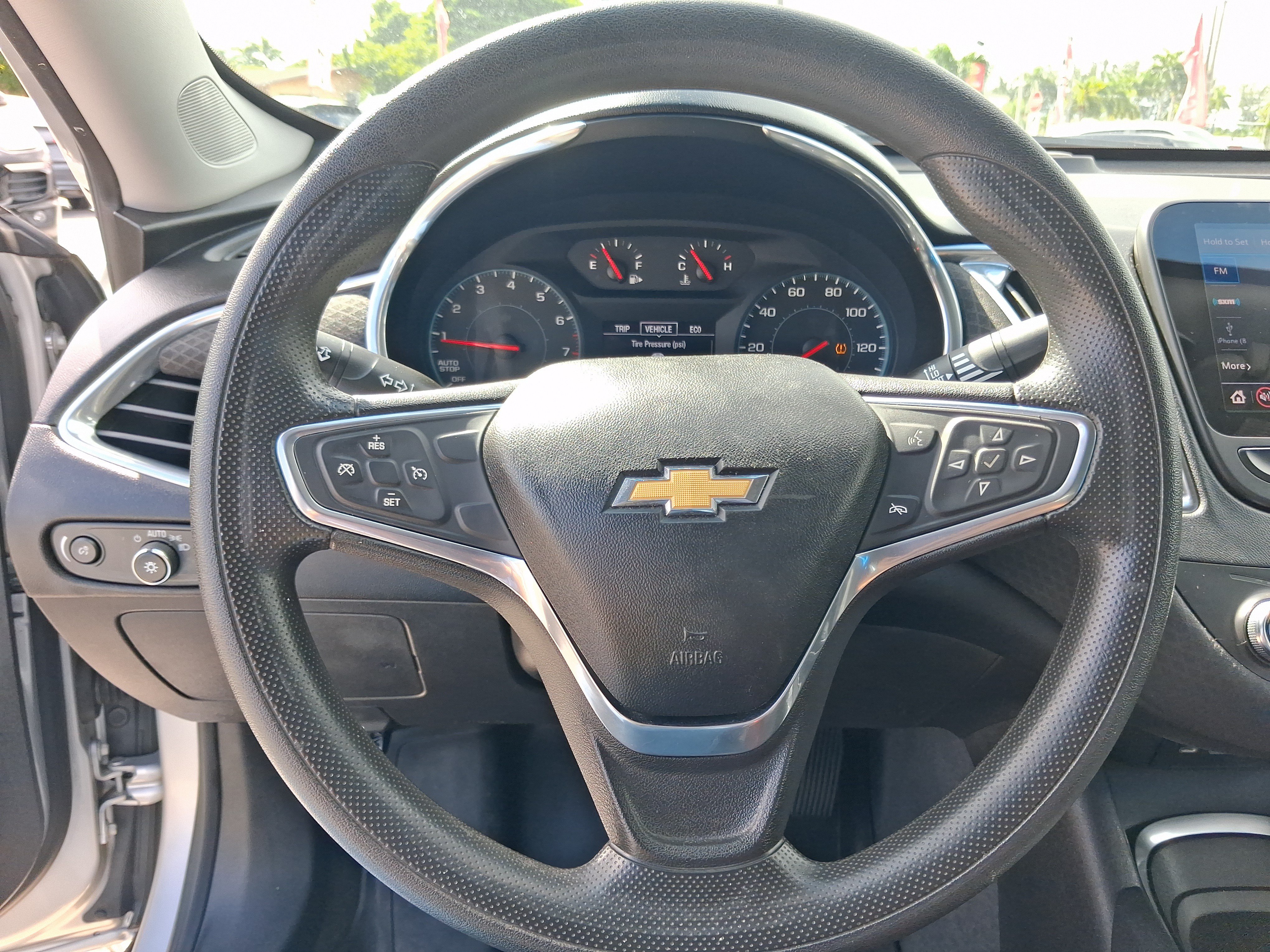 Used 2019 Chevrolet Malibu LT FWD image 13