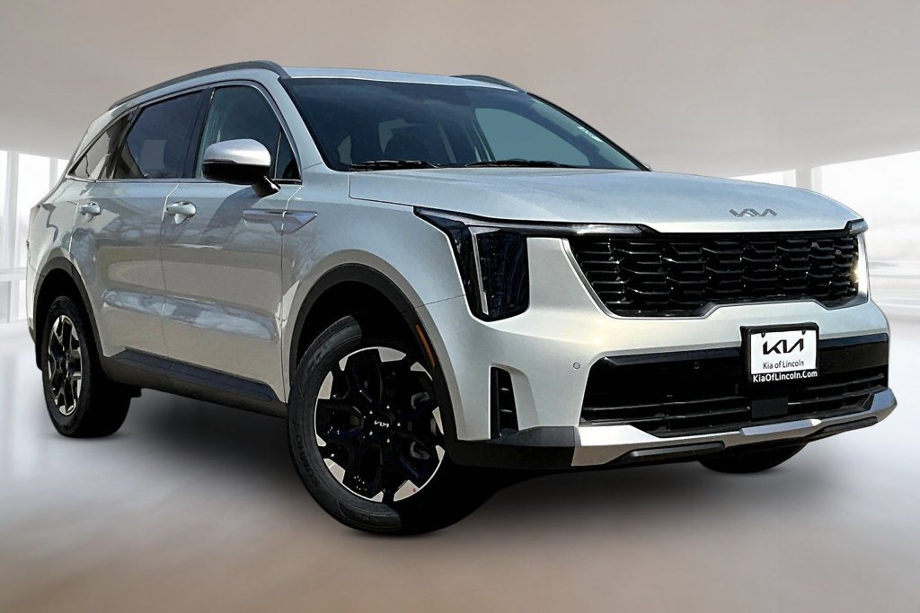 New 2026 Kia Sorento S AWD/4WD image 2