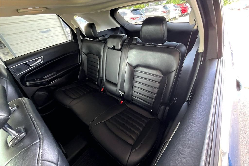Used 2021 Ford Edge SEL w/ Convenience Package AWD/4WD image 37