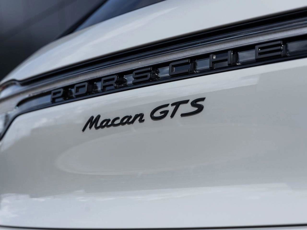 New 2026 Porsche Macan GTS image 64