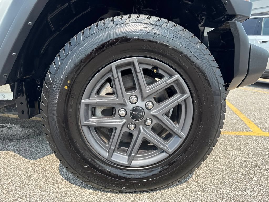 Used 2024 Jeep Wrangler Unlimited Sport AWD/4WD image 45