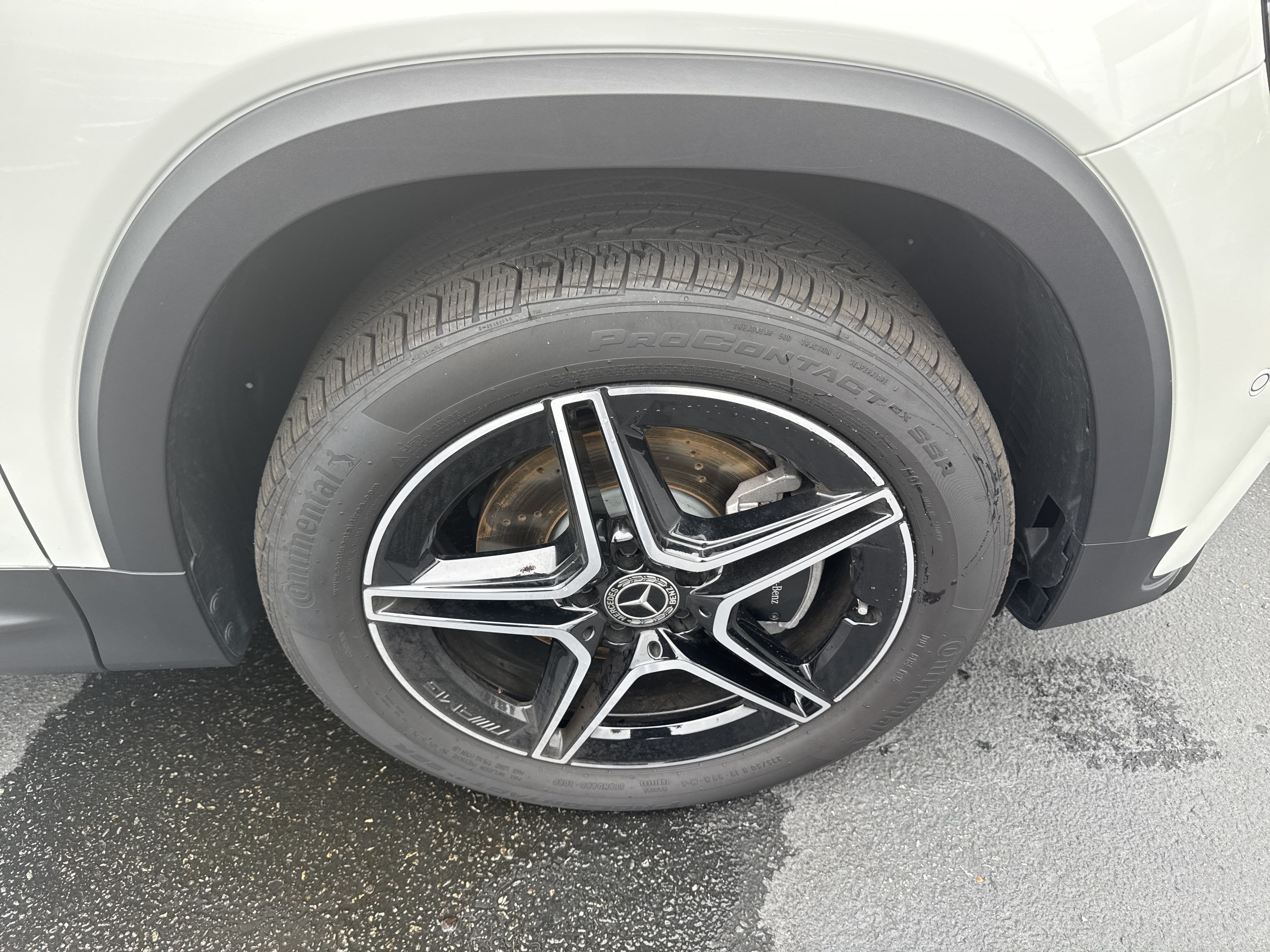 Certified 2025 Mercedes-Benz GLB 250 4MATIC image 13
