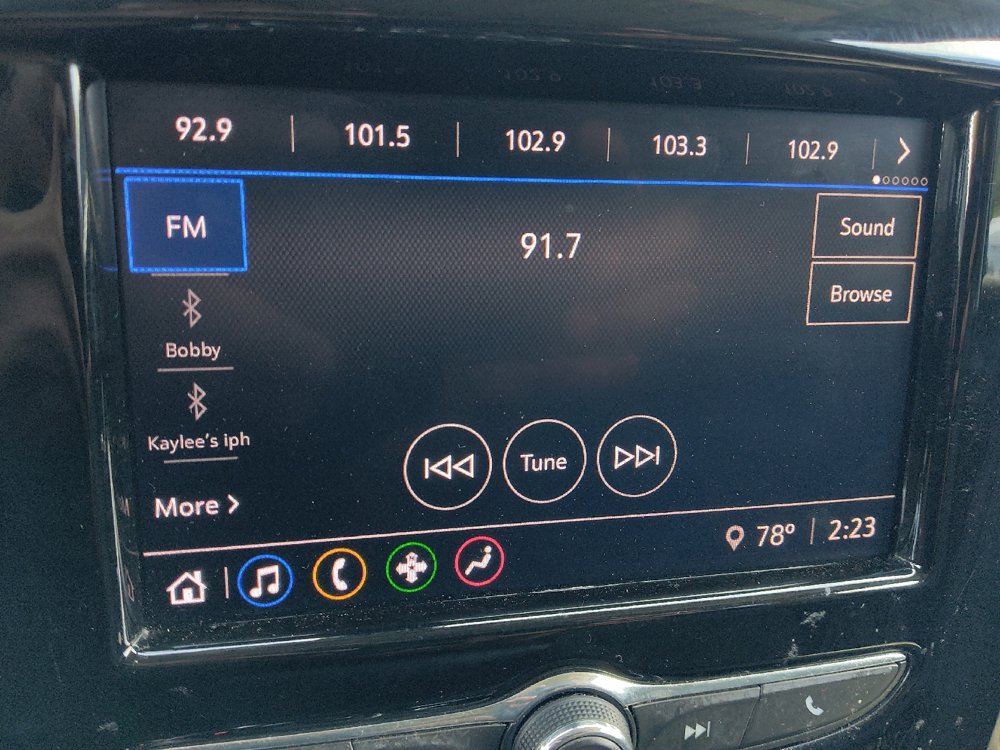 Used 2020 Chevrolet Traverse LS FWD image 25