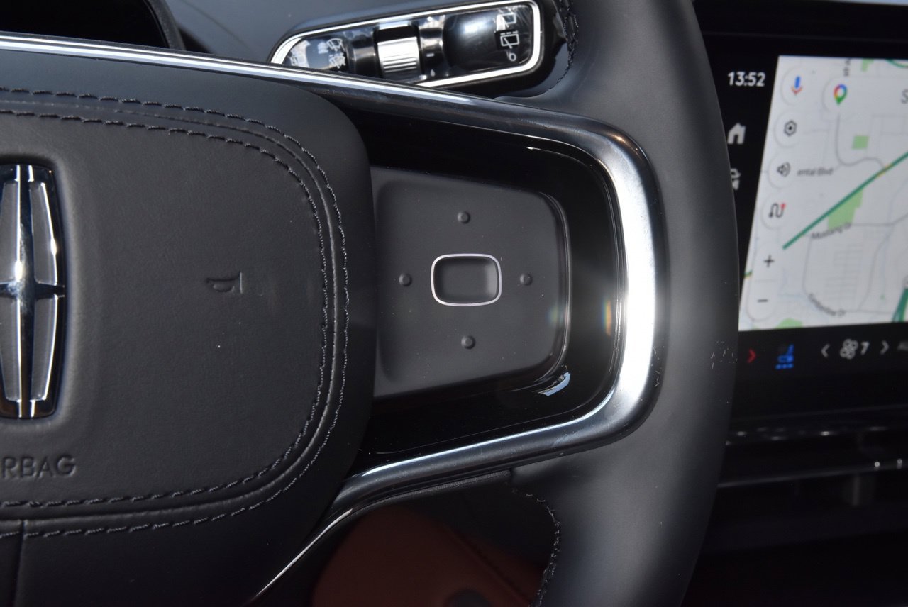 New 2026 Lincoln Nautilus Reserve AWD/4WD image 24