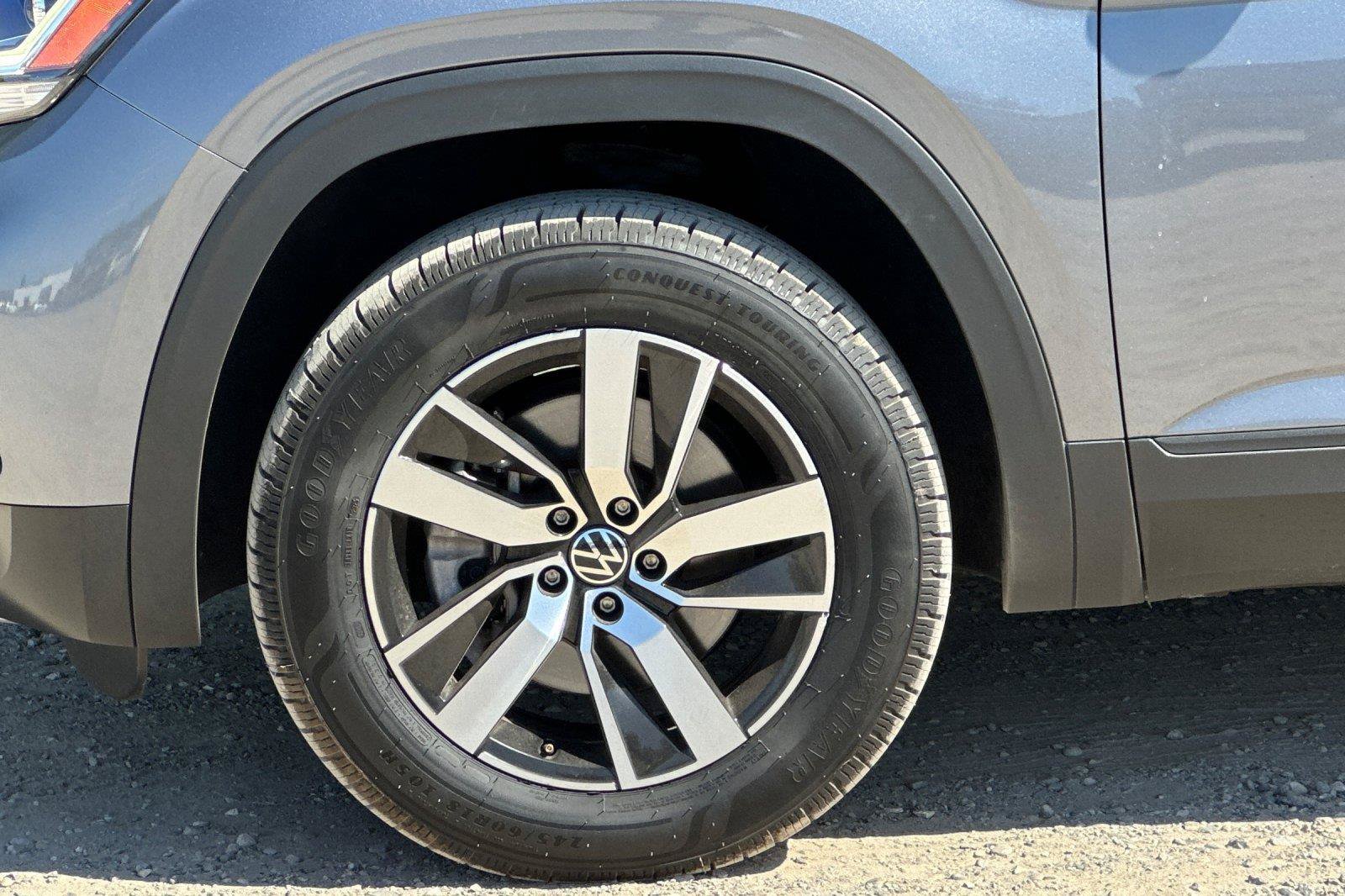 Used 2023 Volkswagen Atlas SE FWD image 25