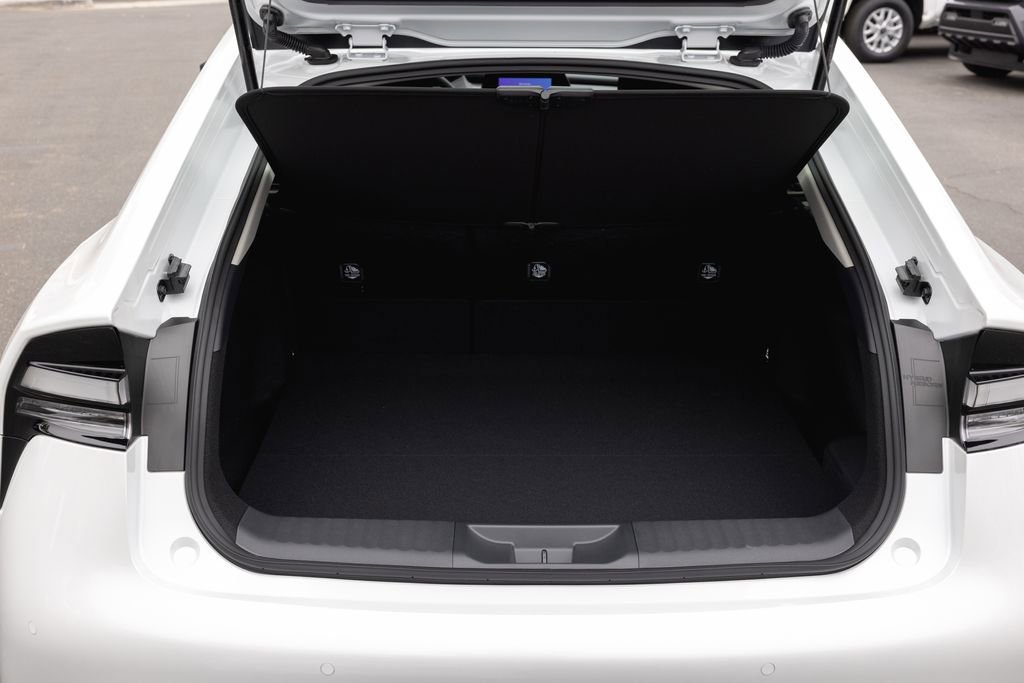 New 2026 Toyota Prius Plug-In Hybrid image 7