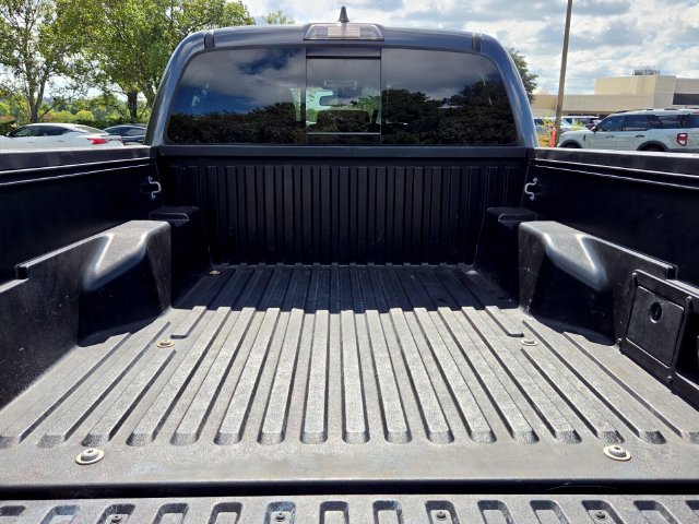 Used 2021 Toyota Tacoma TRD Sport RWD image 17