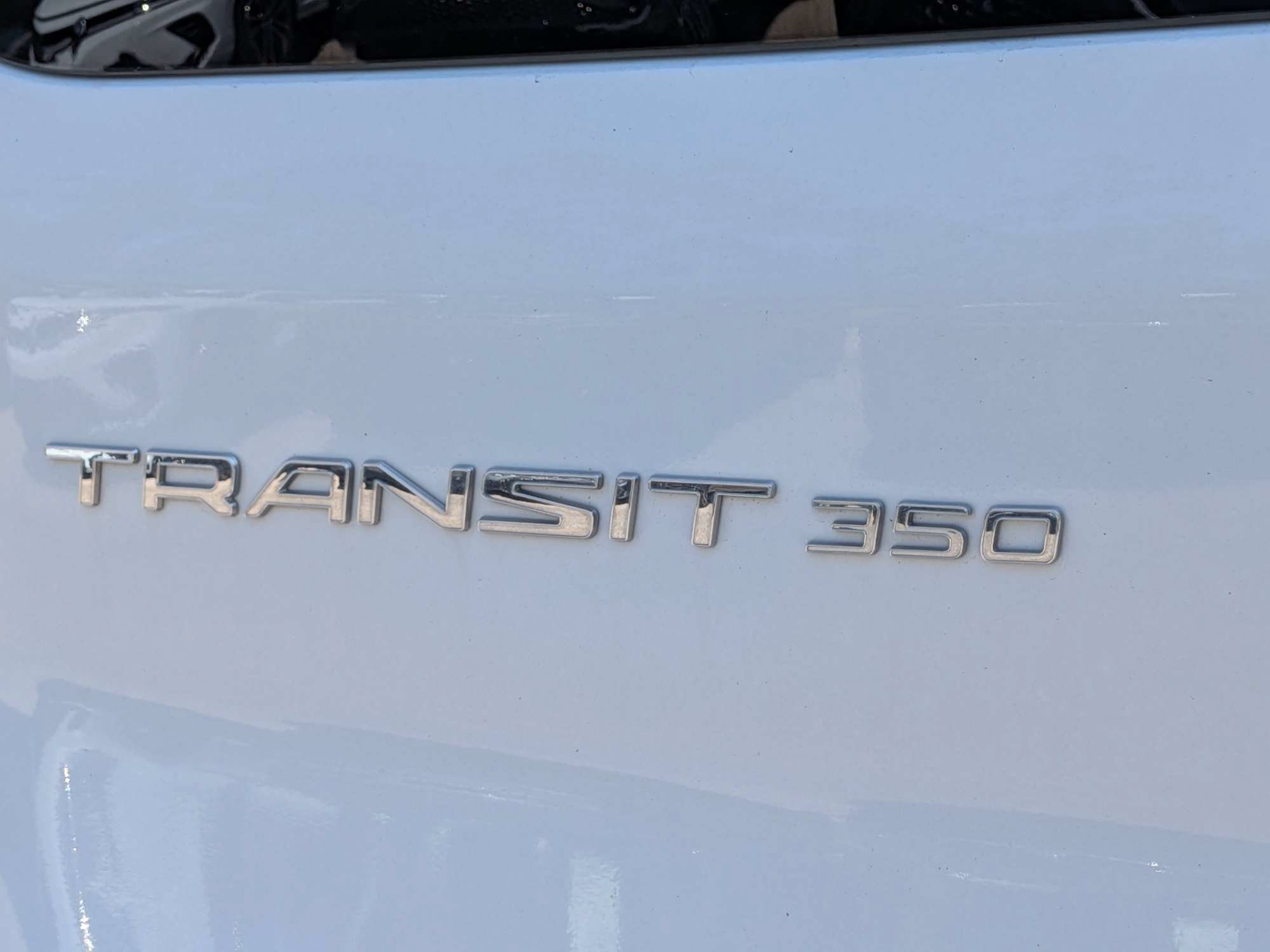 Used 2023 Ford Transit 350 XLT RWD image 11