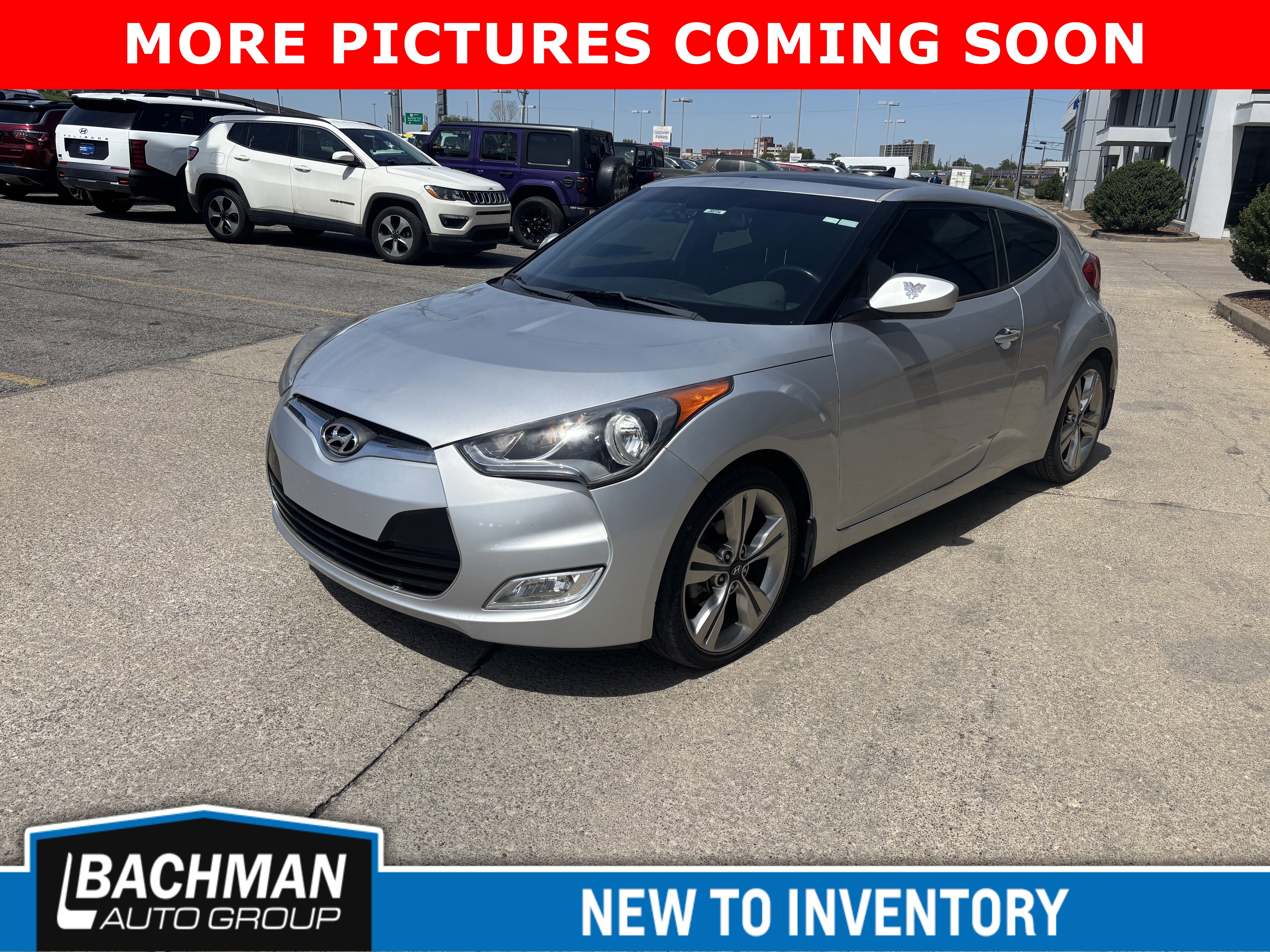 Used 2017 Hyundai Veloster Value Edition image 3