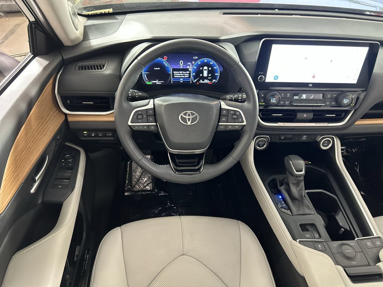 Used 2026 Toyota Grand Highlander AWD Hybrid image 23
