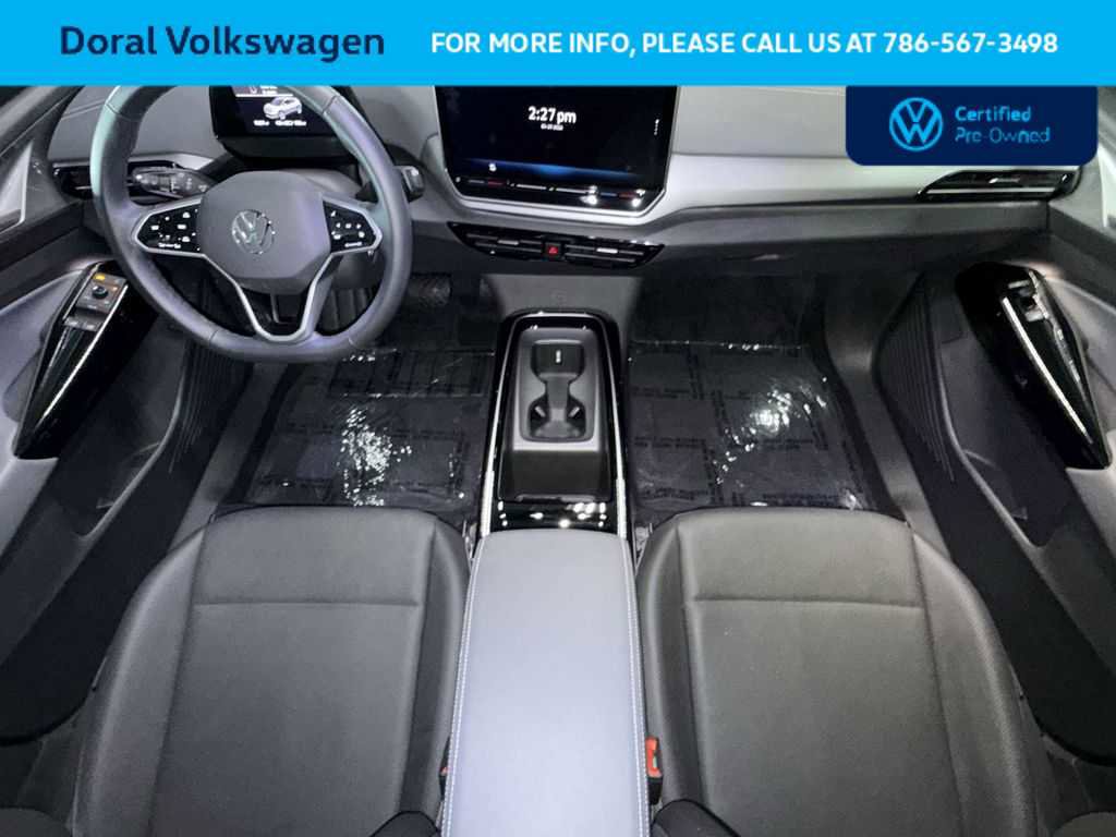 Certified 2025 Volkswagen ID.4 Pro S Plus w/ ID.4 Black Package AWD/4WD image 24