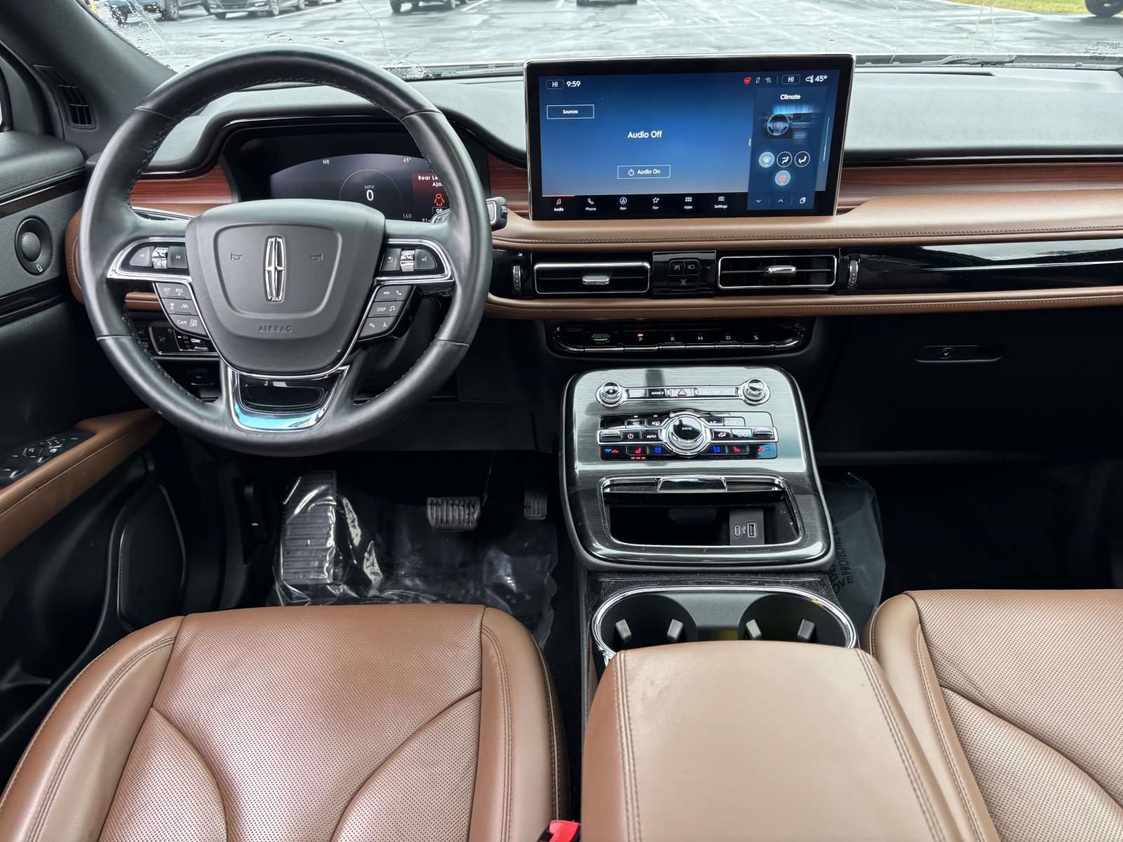 Used 2021 Lincoln Nautilus Reserve image 30