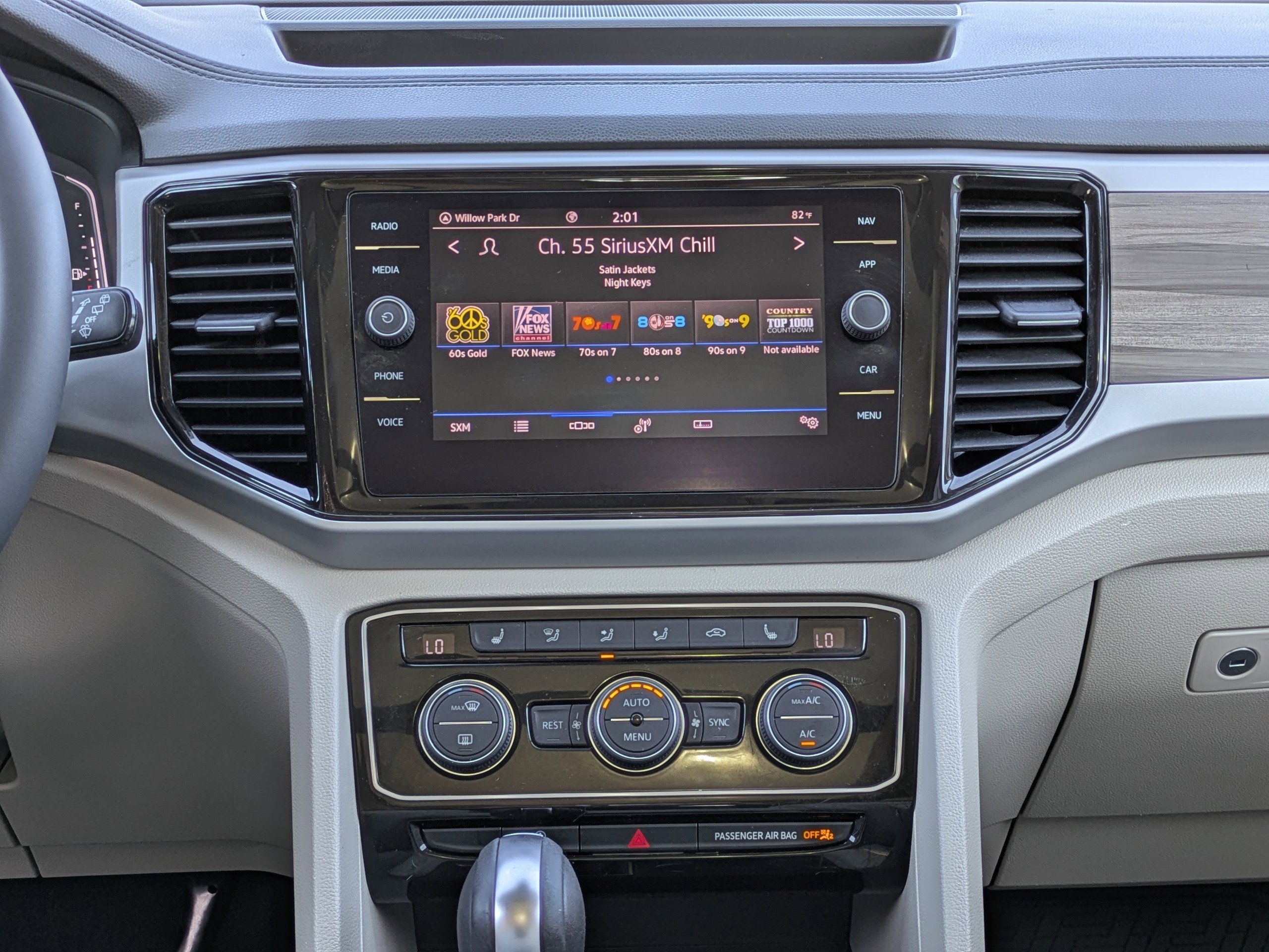 Used 2021 Volkswagen Atlas SEL image 14