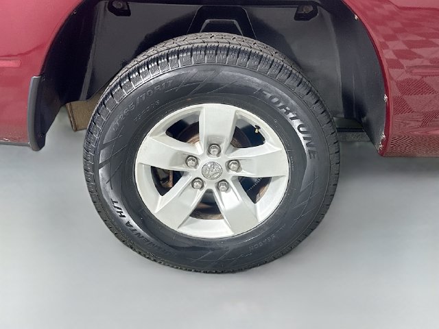 Used 2019 RAM 1500 ST AWD/4WD image 30