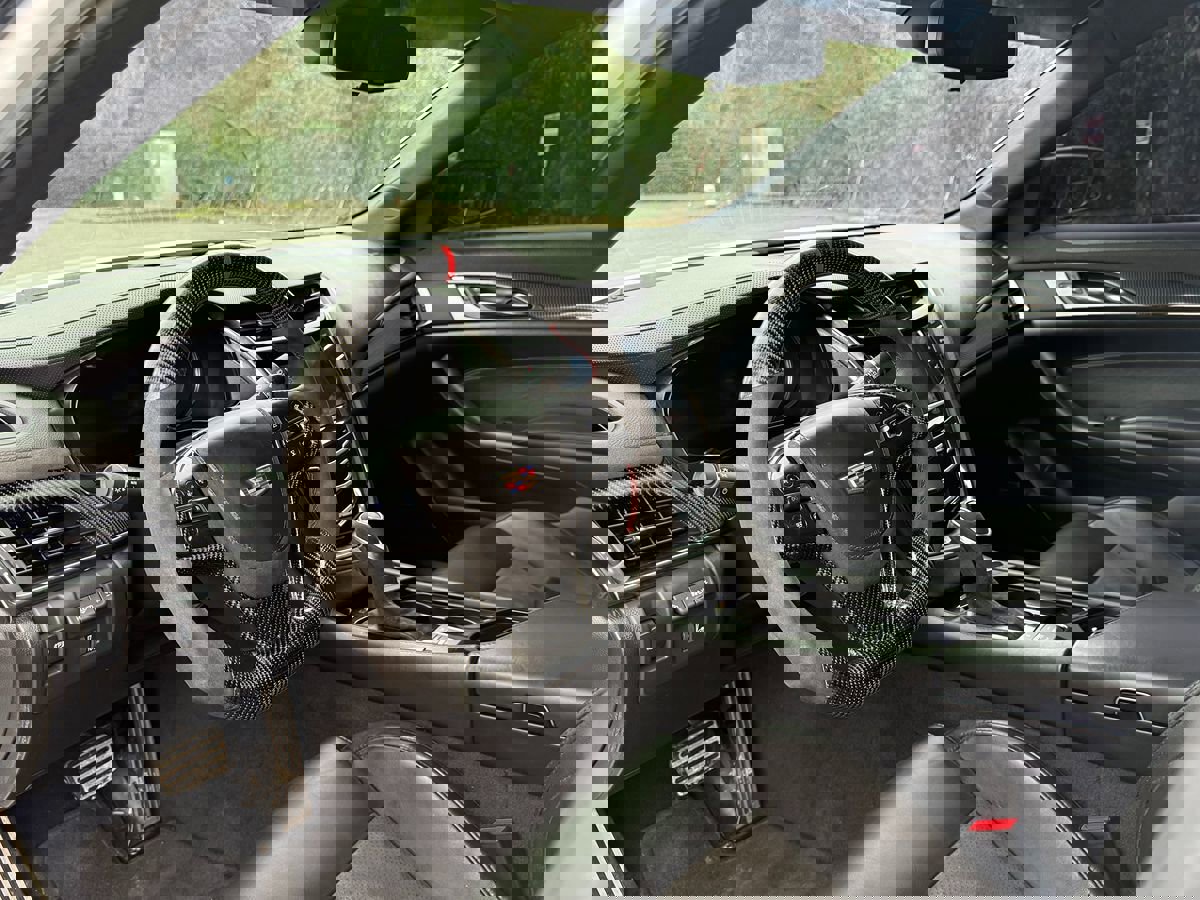 Used 2018 Cadillac CTS V w/ Carbon Fiber Package image 15