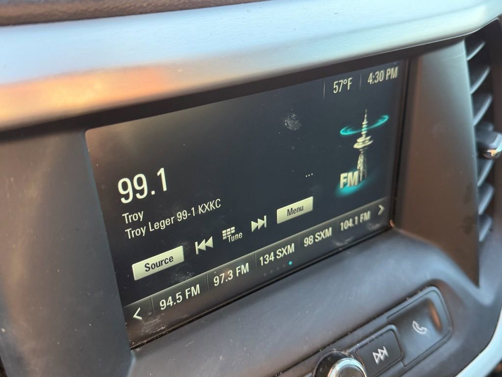 Used 2017 GMC Acadia SLE image 20