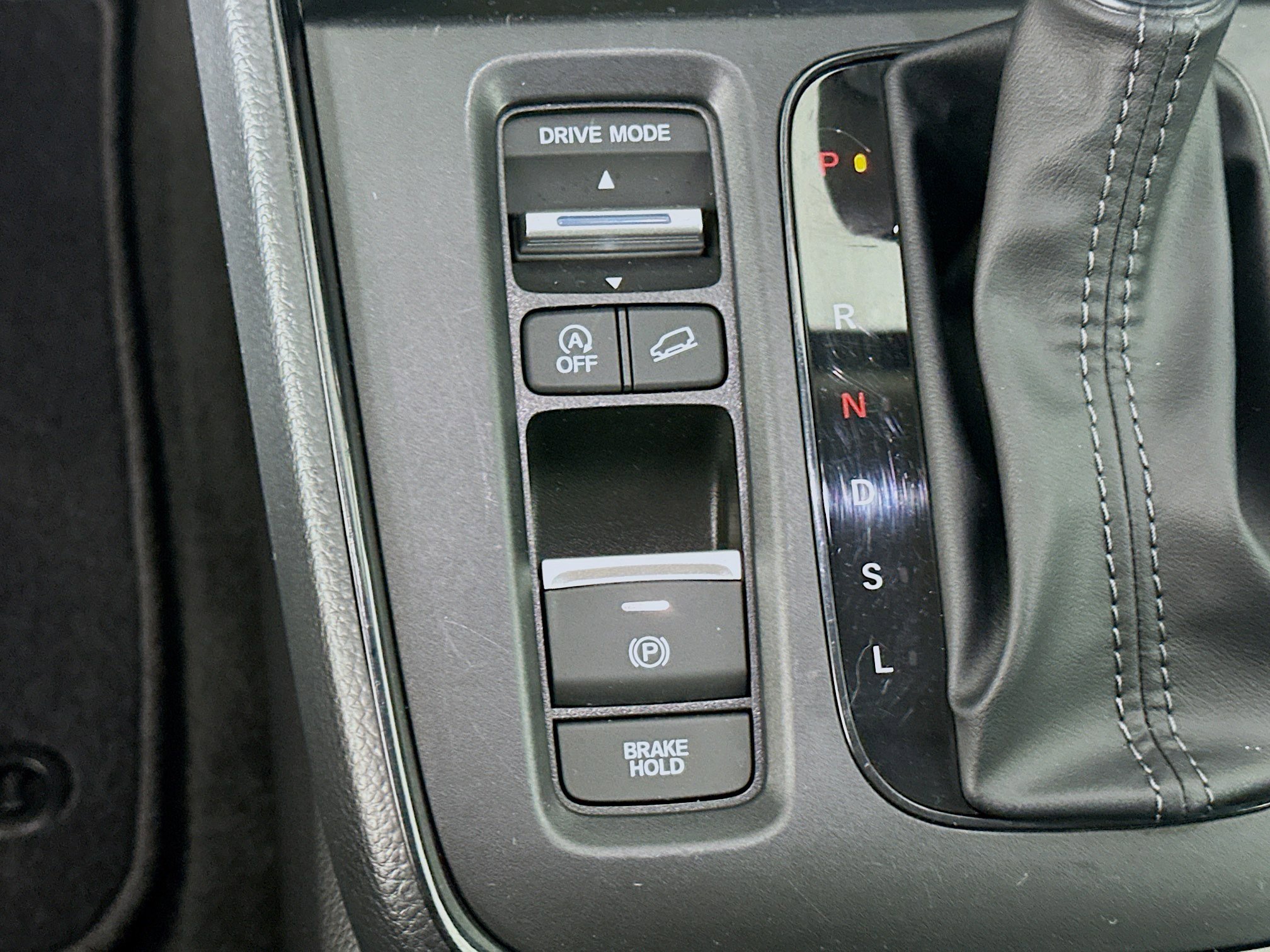 Used 2025 Honda CR-V EX-L image 25
