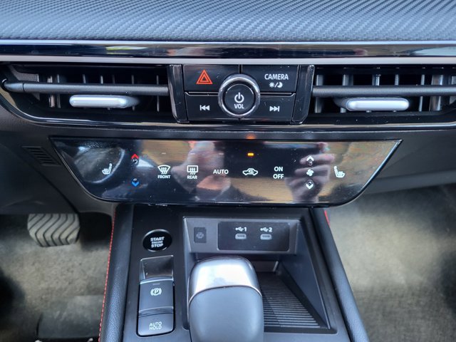 Certified 2025 Nissan Kicks SR w/ SR Premium Package image 14