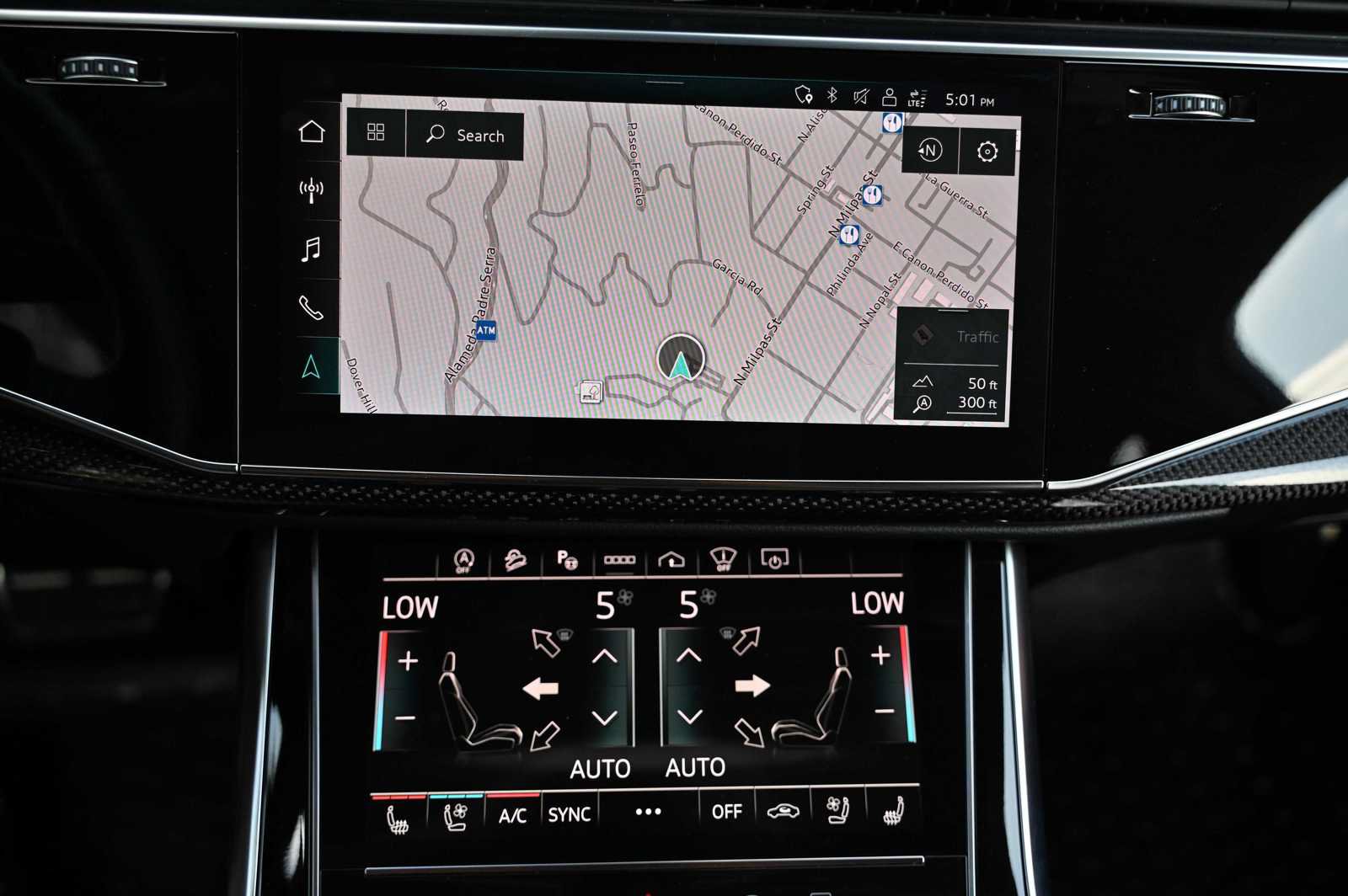 Used 2023 Audi SQ7 Prestige AWD/4WD image 12