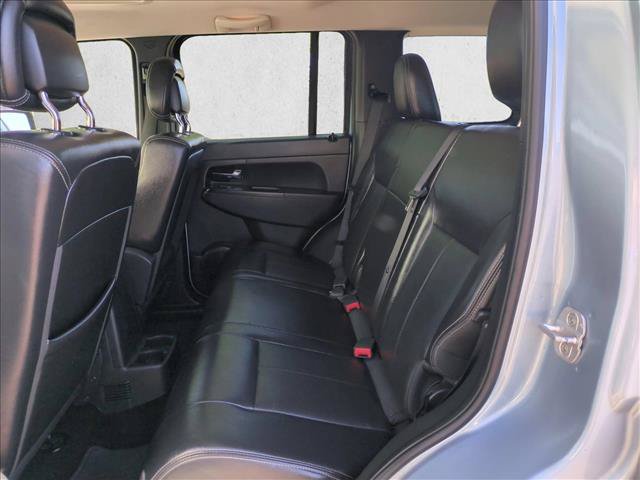 Used 2012 Jeep Liberty Sport AWD/4WD image 17