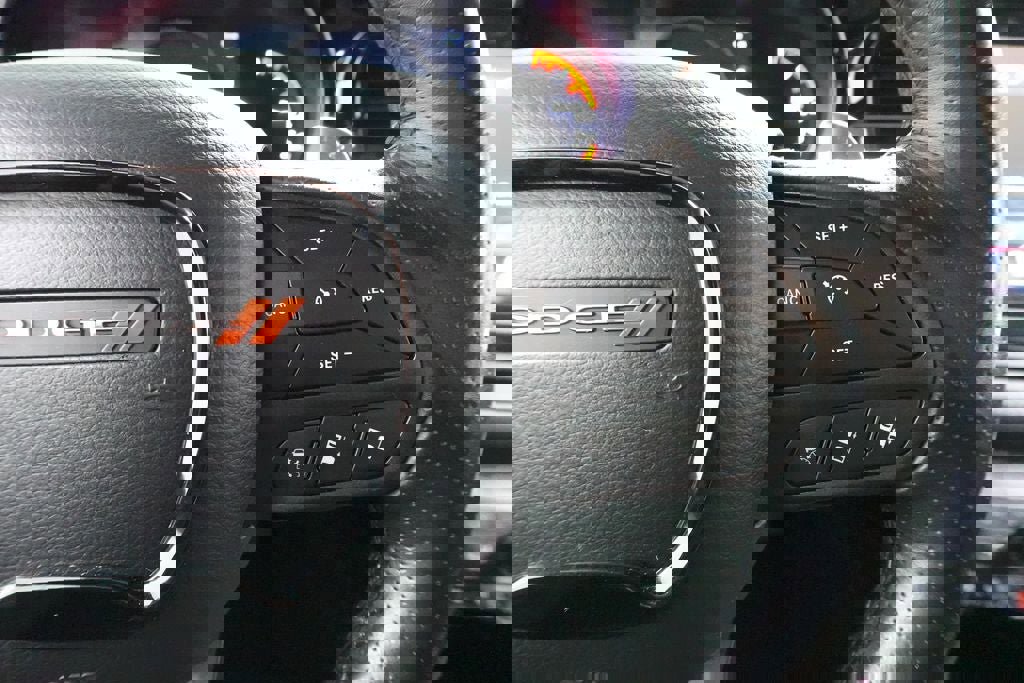 Used 2022 Dodge Durango GT image 14