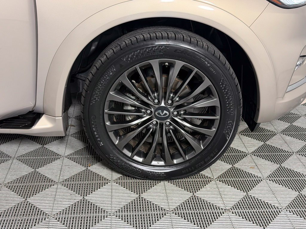 Used 2023 INFINITI QX80 Sensory w/ Cargo Package AWD/4WD image 11