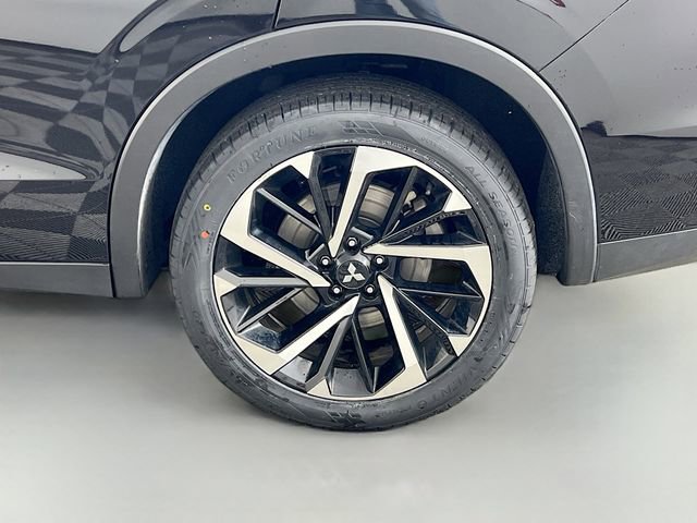 Used 2024 Mitsubishi Outlander SE image 36