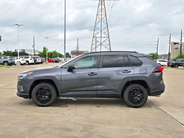 Used 2020 Toyota RAV4 LE AWD/4WD image 8