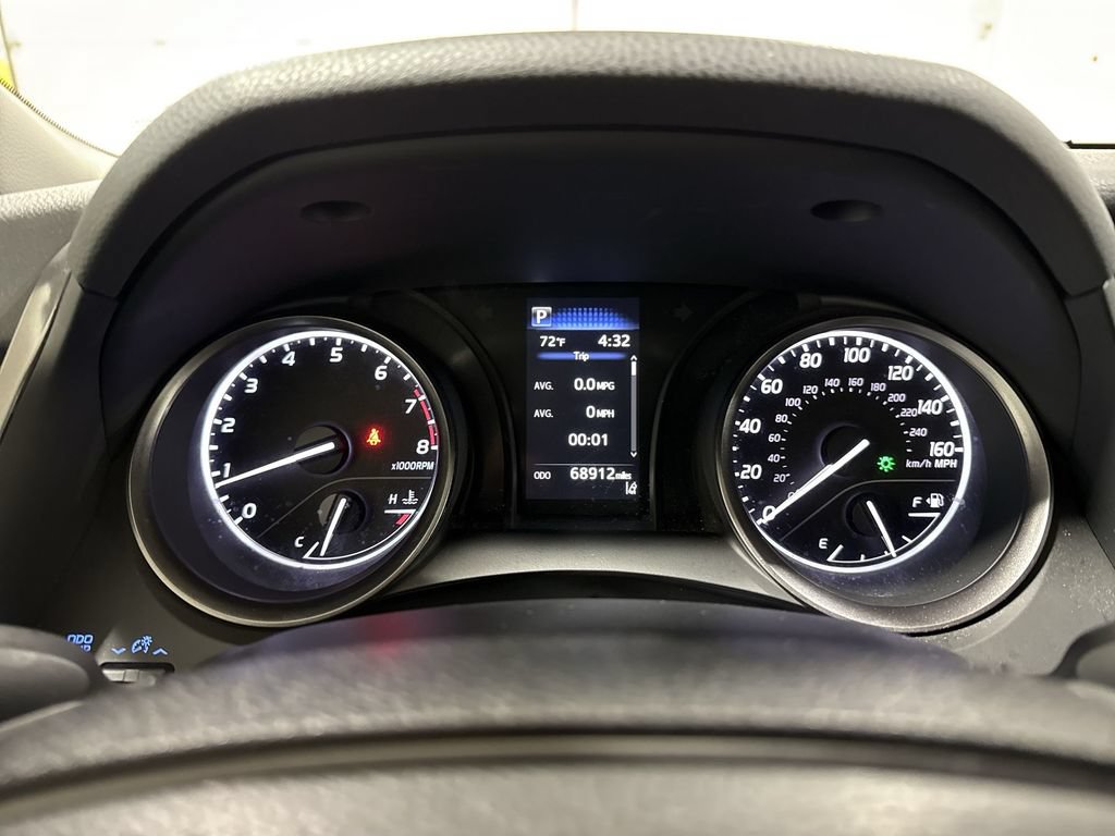 Used 2024 Toyota Camry SE FWD image 12