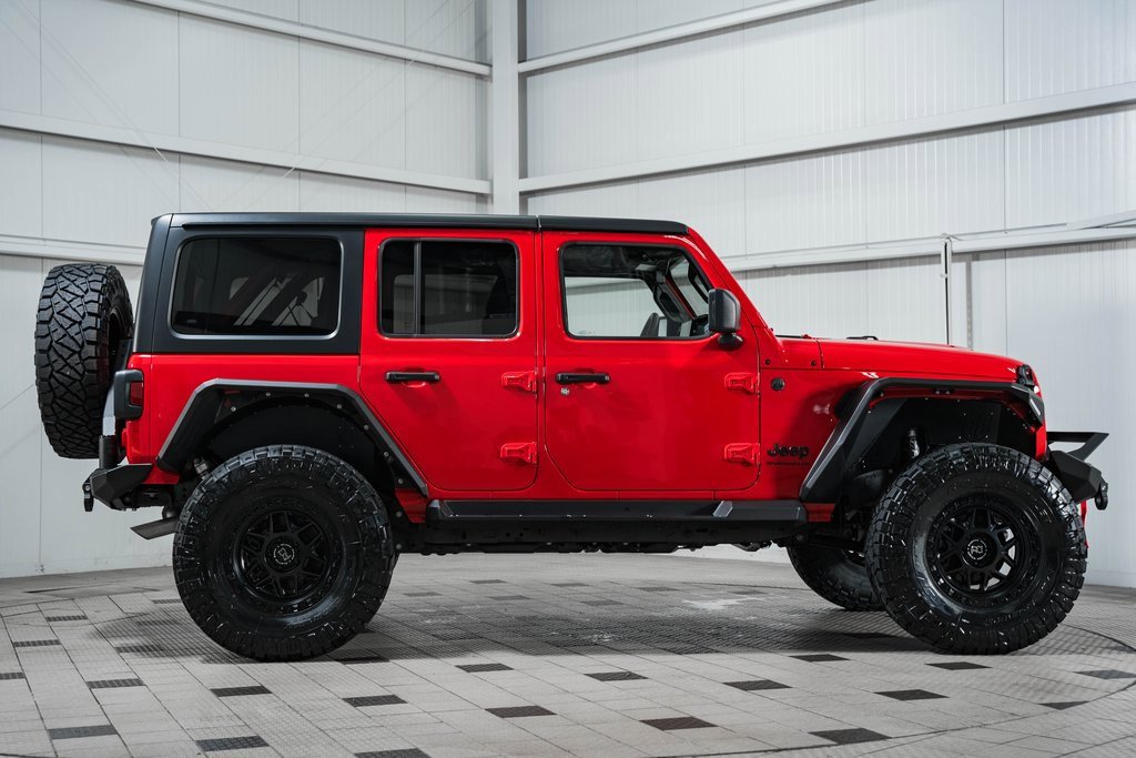 Used 2024 Jeep Wrangler Sport image 9