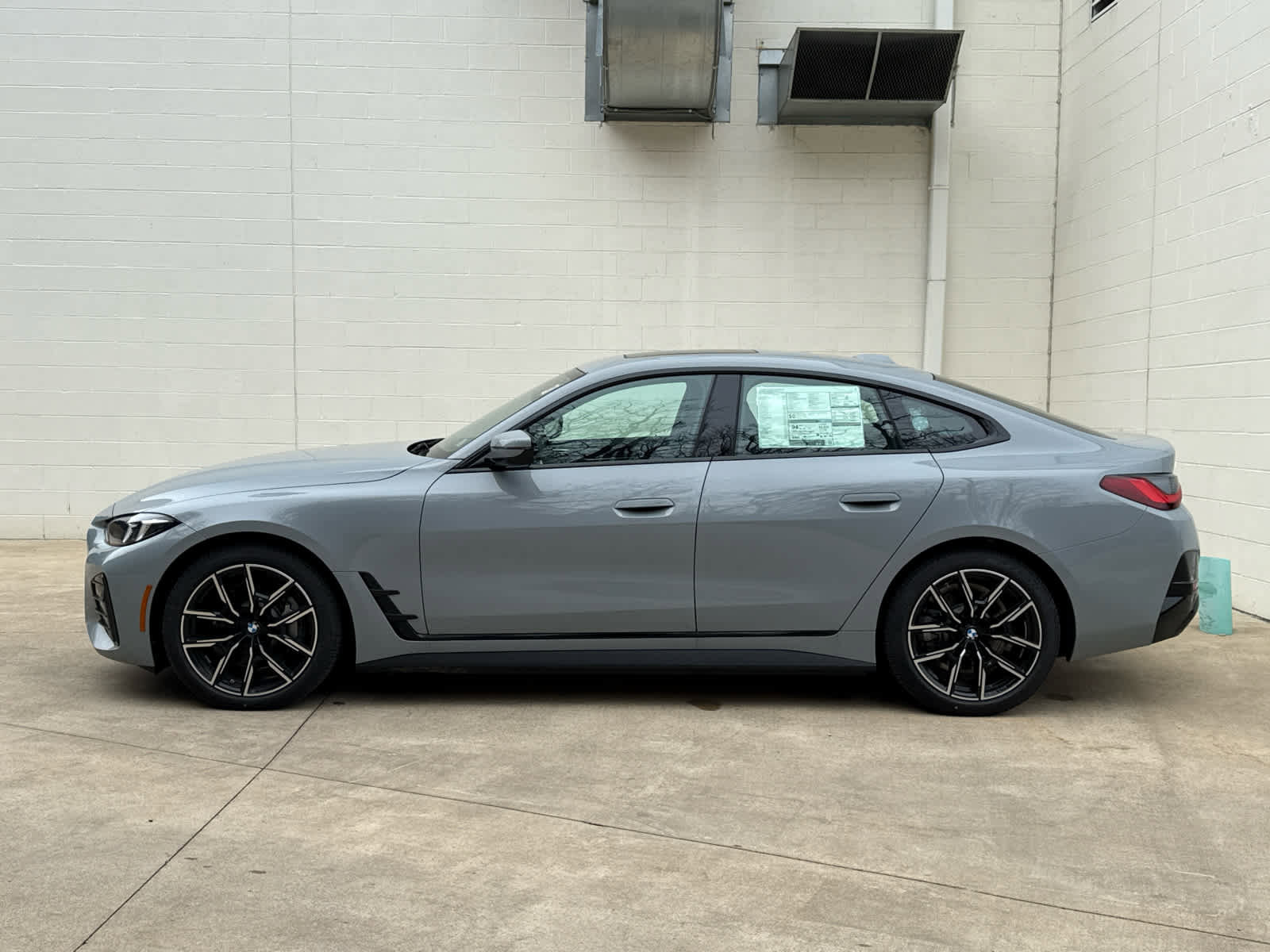 New 2026 BMW i4 xDrive40i w/ M Sport Package image 5