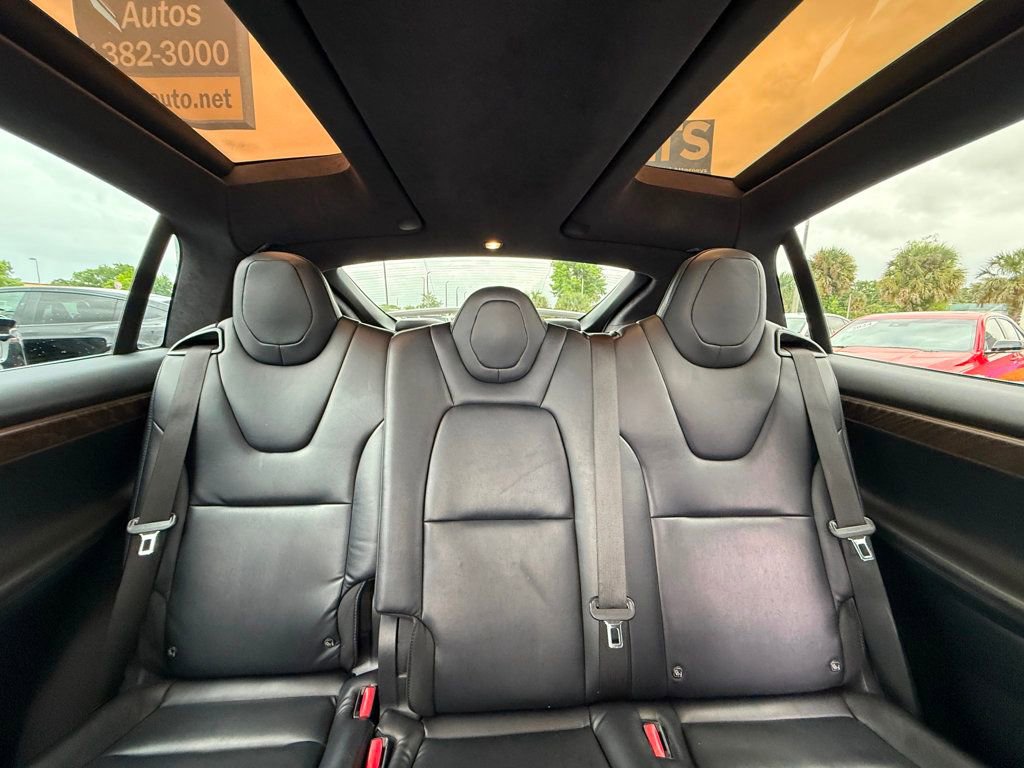 Used 2021 Tesla Model X Long Range image 21