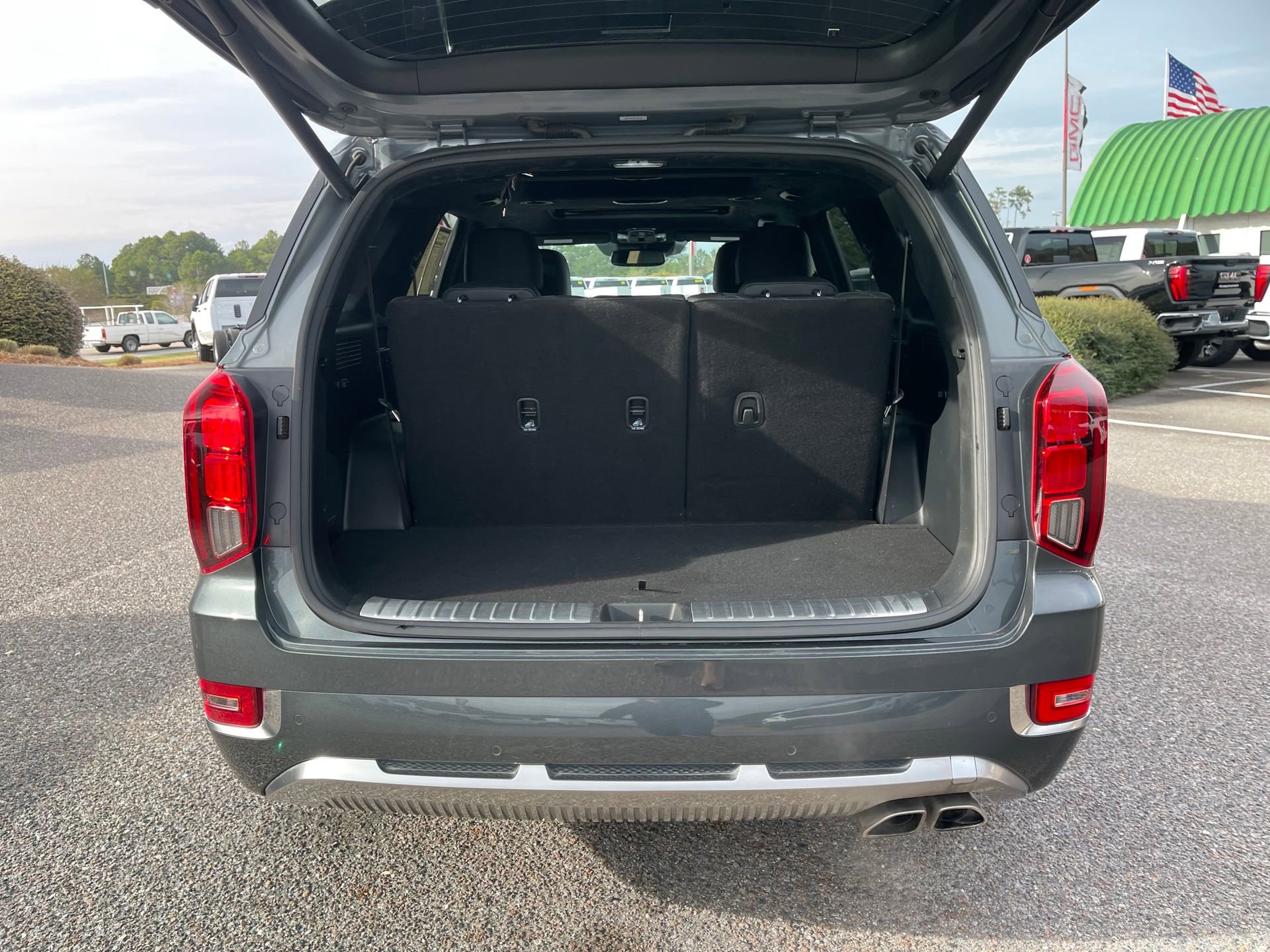 Used 2022 Hyundai Palisade Calligraphy image 23