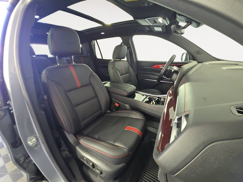 Certified 2024 Chevrolet Traverse RS AWD/4WD image 17
