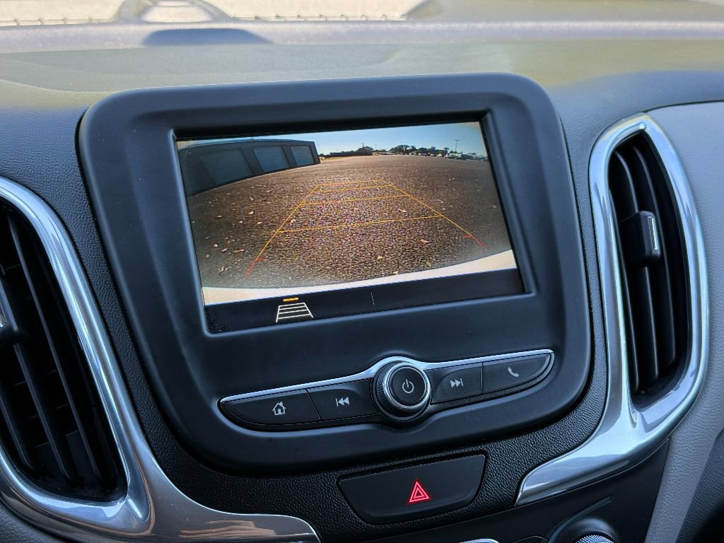 Used 2019 Chevrolet Equinox LT image 32