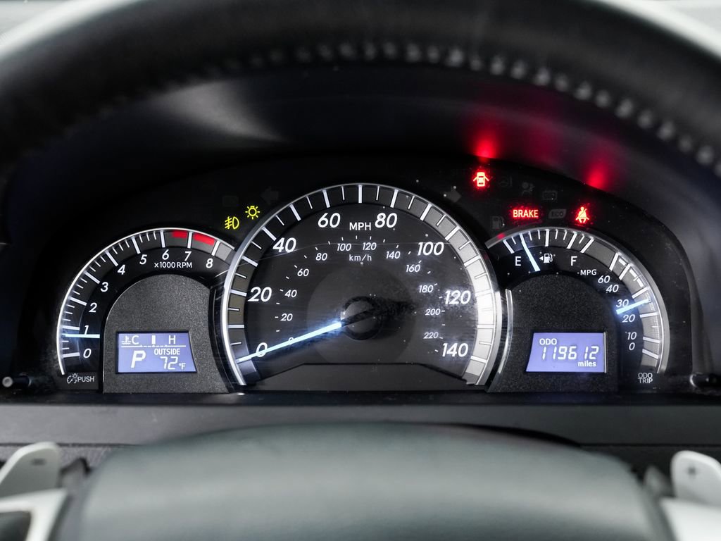 Used 2012 Toyota Camry SE image 15