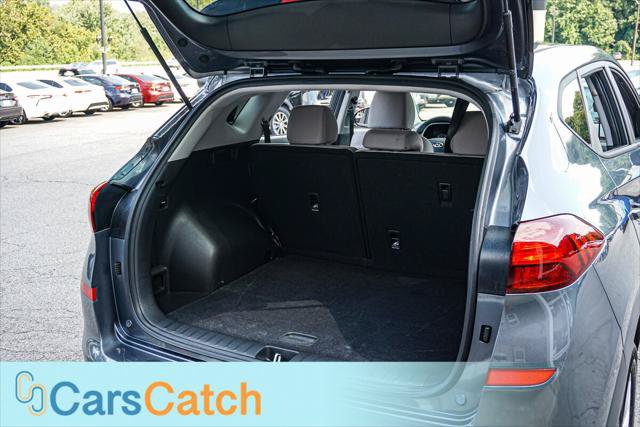 Used 2021 Hyundai Tucson SE FWD image 38