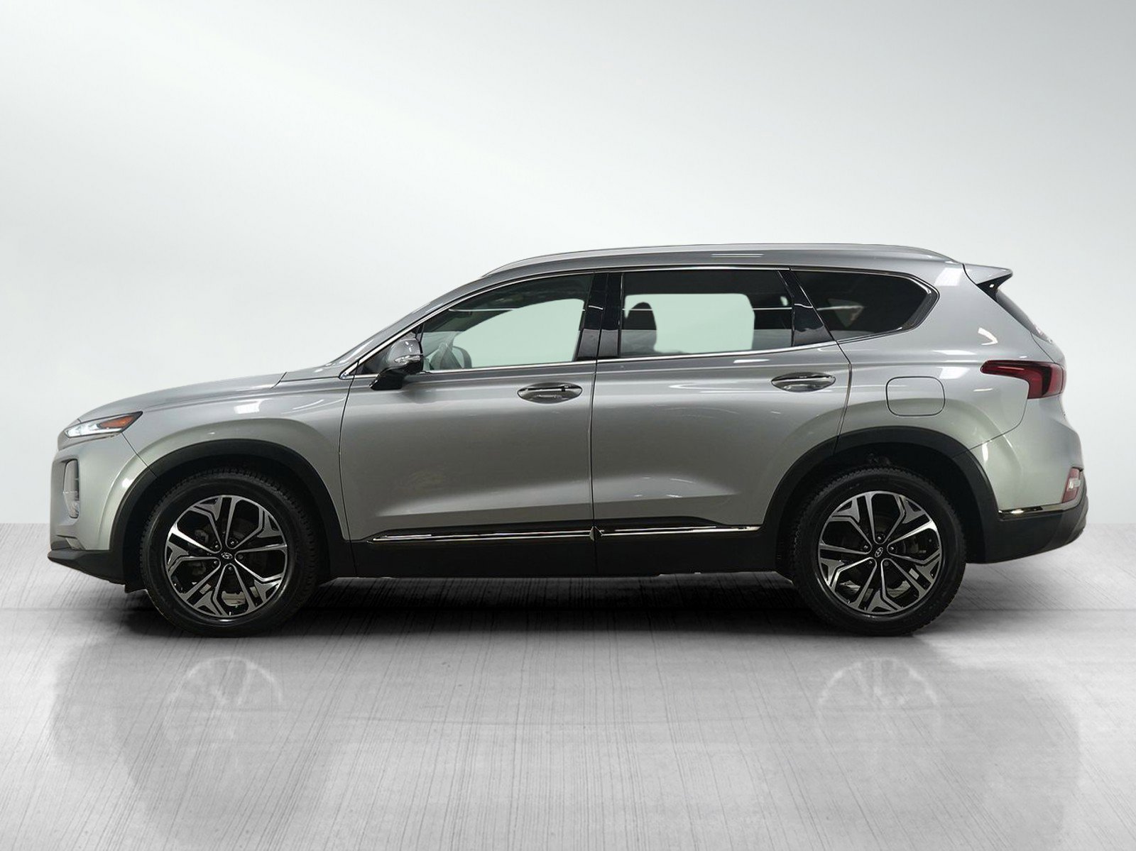 Used 2020 Hyundai Santa Fe Limited image 2
