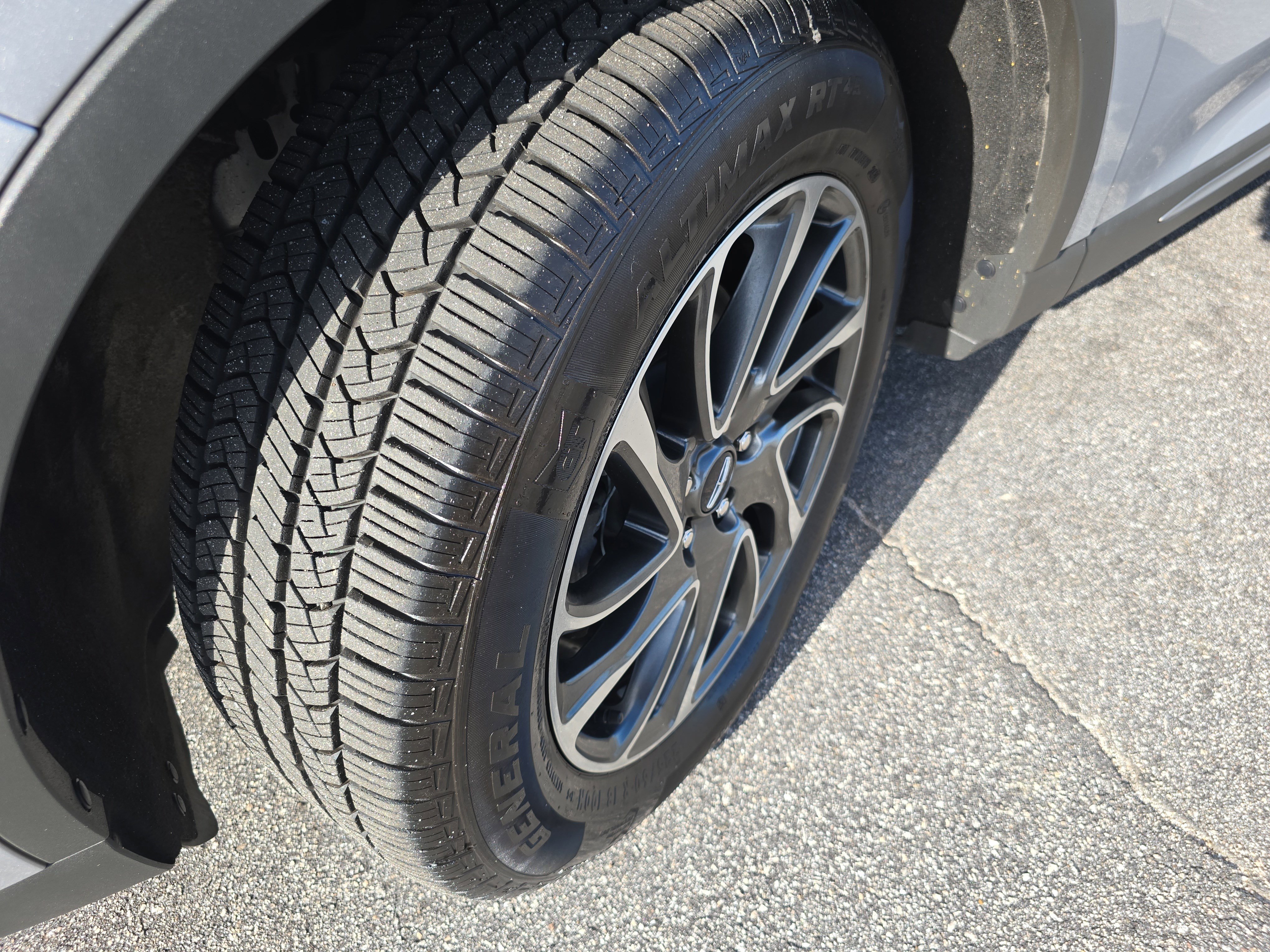 Used 2020 Lincoln Corsair AWD w/ Equipment Group 101A image 32