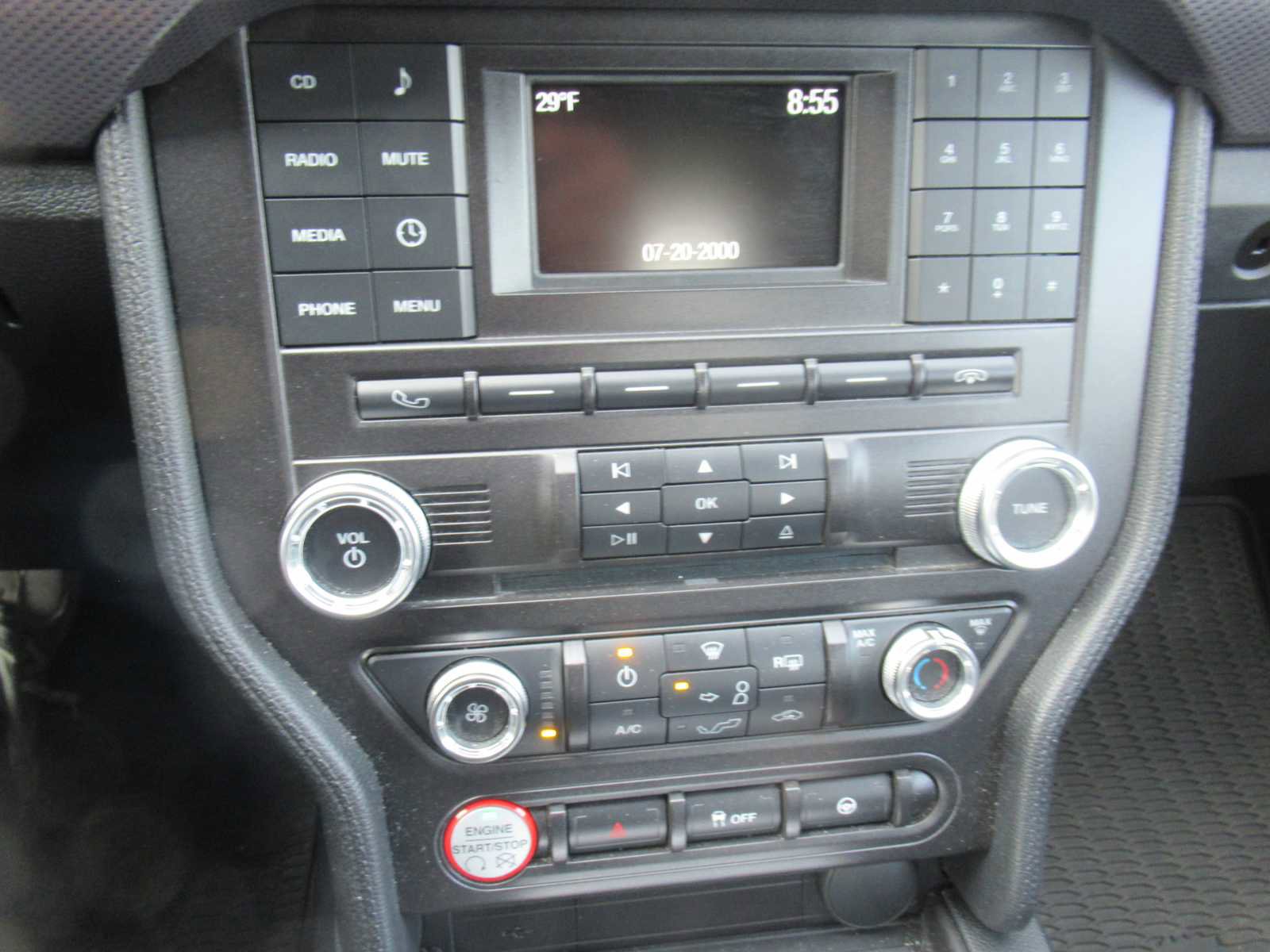 Used 2017 Ford Mustang EcoBoost image 23