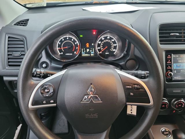Used 2025 Mitsubishi Outlander Sport ES image 19