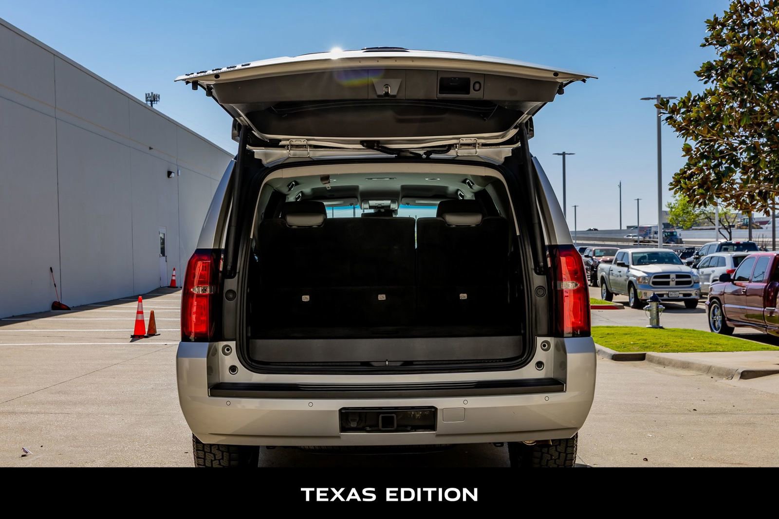 Used 2016 Chevrolet Tahoe LT w/ Texas Edition Package RWD image 8