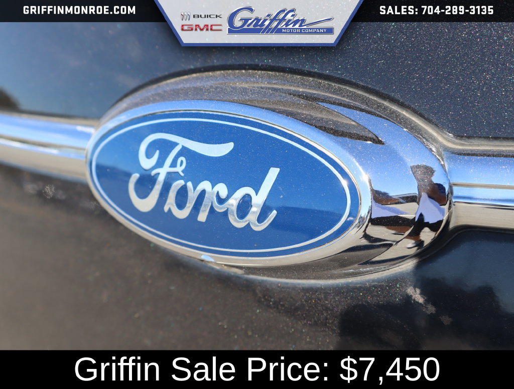 Used 2015 Ford Taurus SEL w/ Equipment Group 201A FWD image 12
