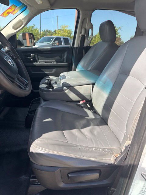 Used 2015 RAM 3500 Tradesman RWD image 12