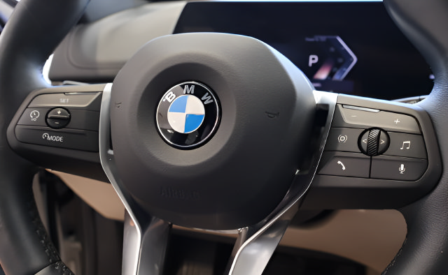 Used 2023 BMW X1 xDrive28i w/ Convenience Package AWD/4WD image 22