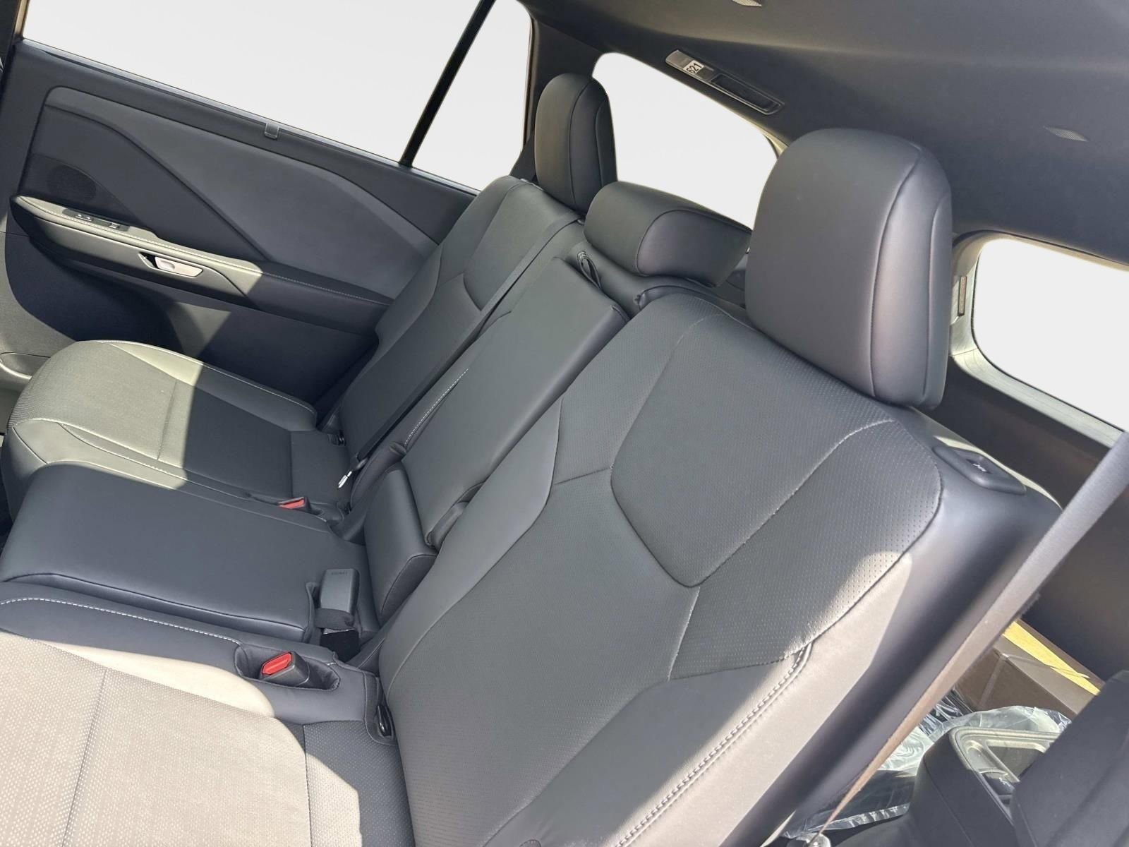 New 2026 Lexus TX 350 AWD image 15