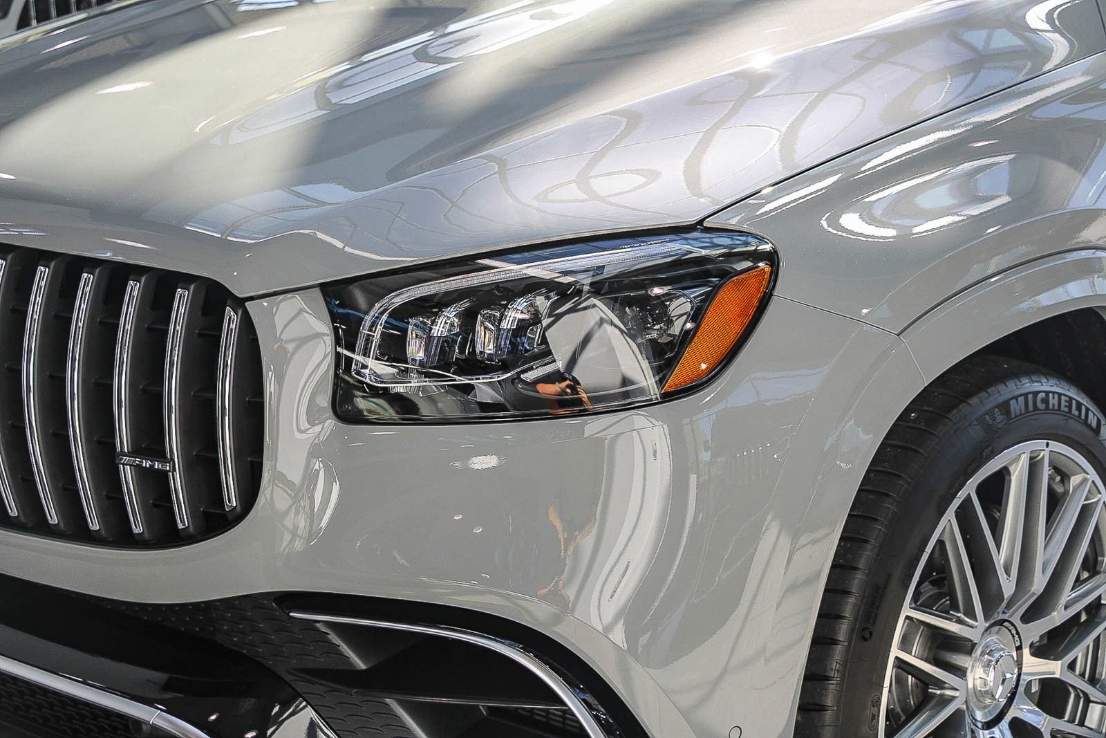 New 2026 Mercedes-Benz GLS 63 AMG 4MATIC image 9