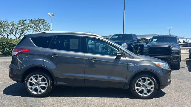 Used 2015 Ford Escape Titanium w/ Equipment Group 301A AWD/4WD image 2