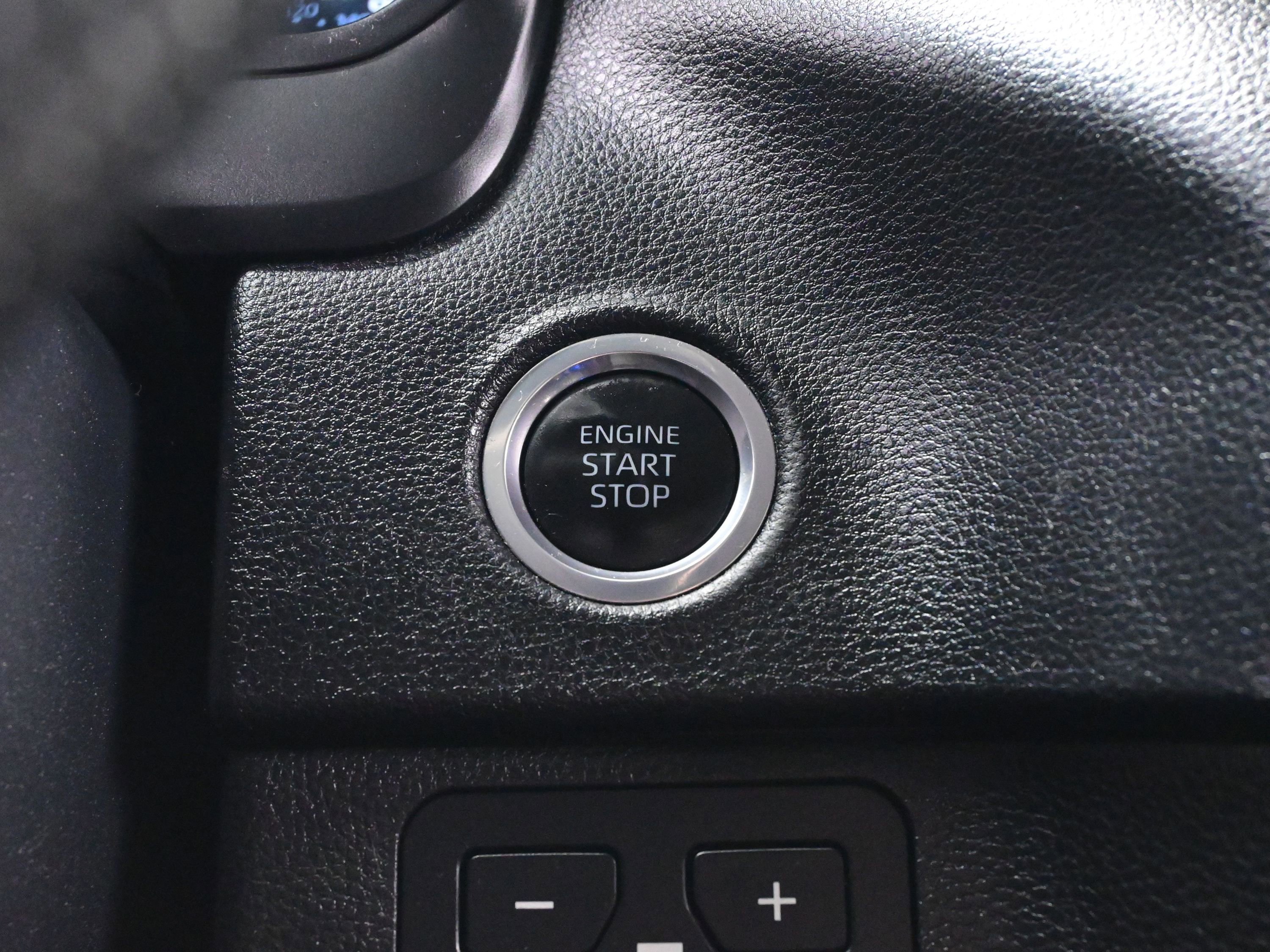 Used 2022 Toyota Tundra SR5 image 21